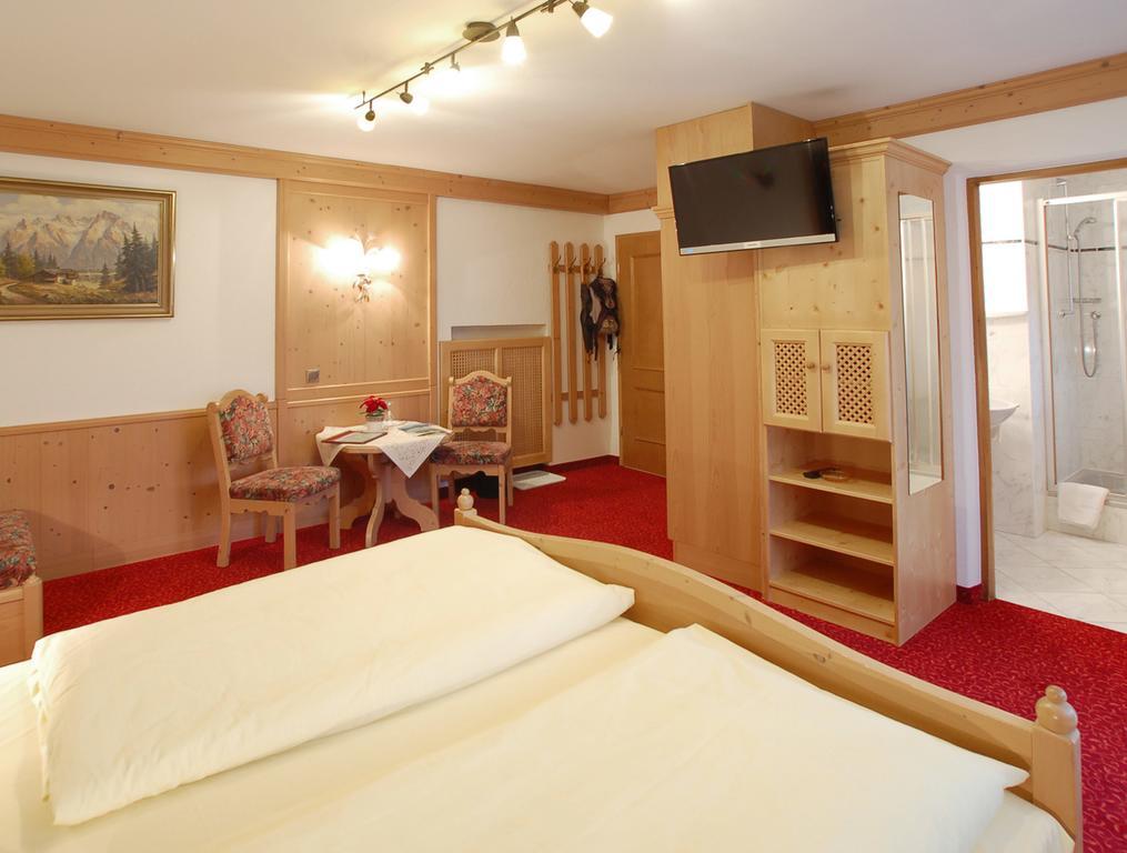 Engedey Hotel Gebirgshaeusl מראה חיצוני תמונה