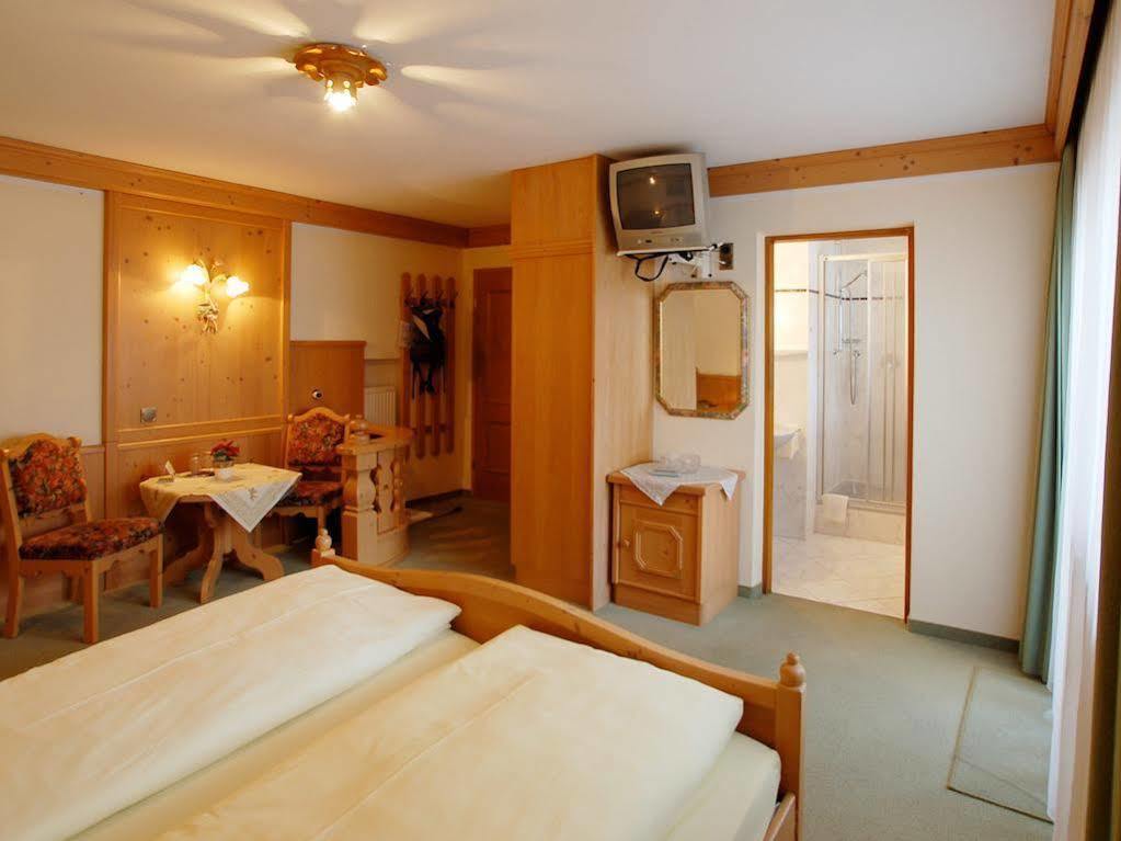 Engedey Hotel Gebirgshaeusl מראה חיצוני תמונה